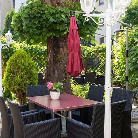Ferienwohnungen Am Wintergarten Gera Esterno foto